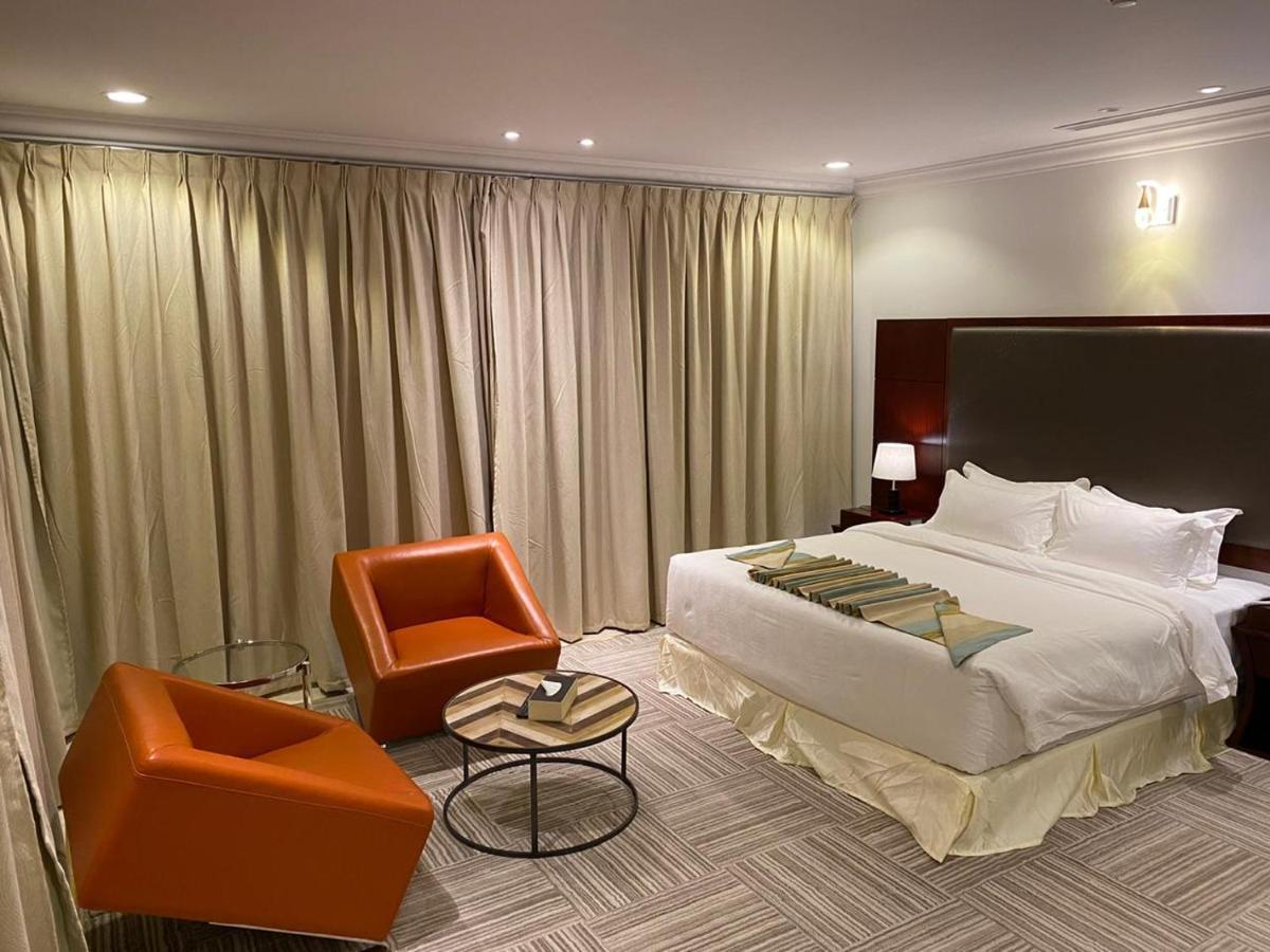 Al Wadaq Hotel Ta'if Buitenkant foto