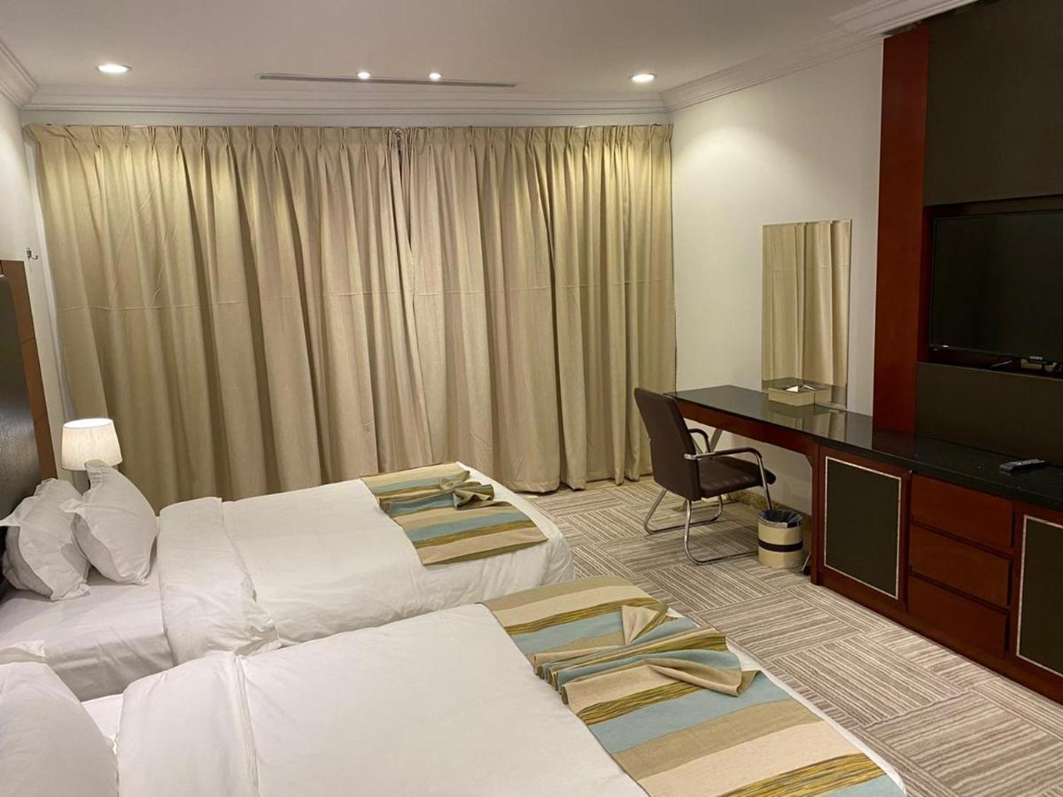 Al Wadaq Hotel Ta'if Buitenkant foto