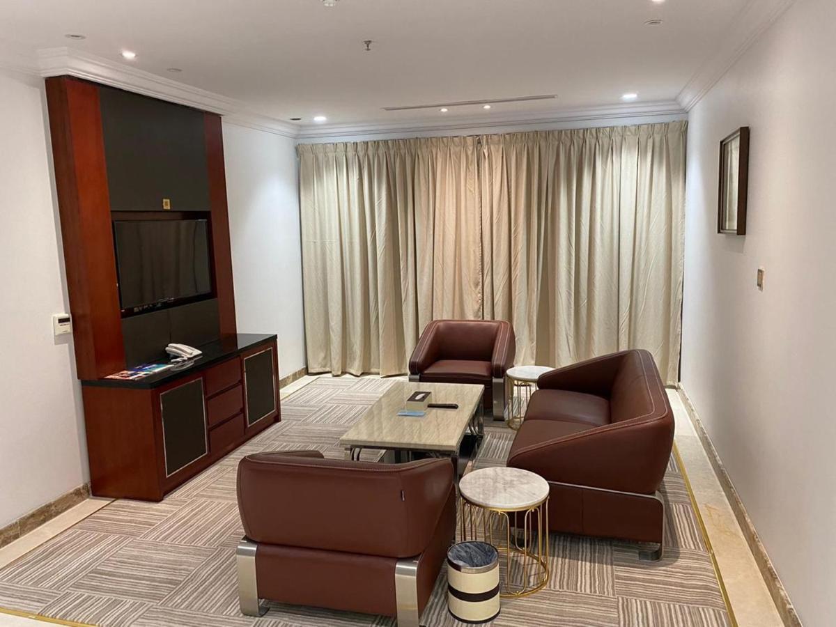 Al Wadaq Hotel Ta'if Buitenkant foto